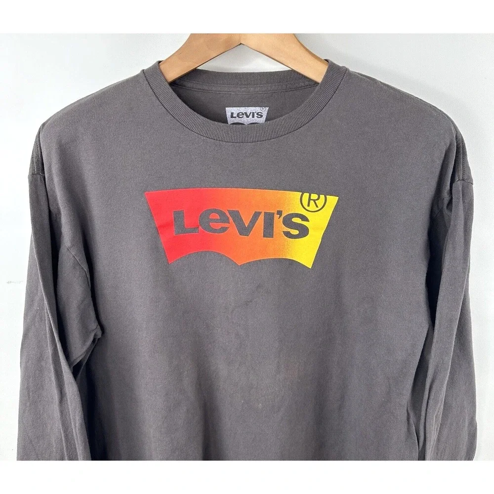 Levi's Strauss & CO‎ Men's L Gray Long Sleeves Crewneck Graphic Cotton Shirt